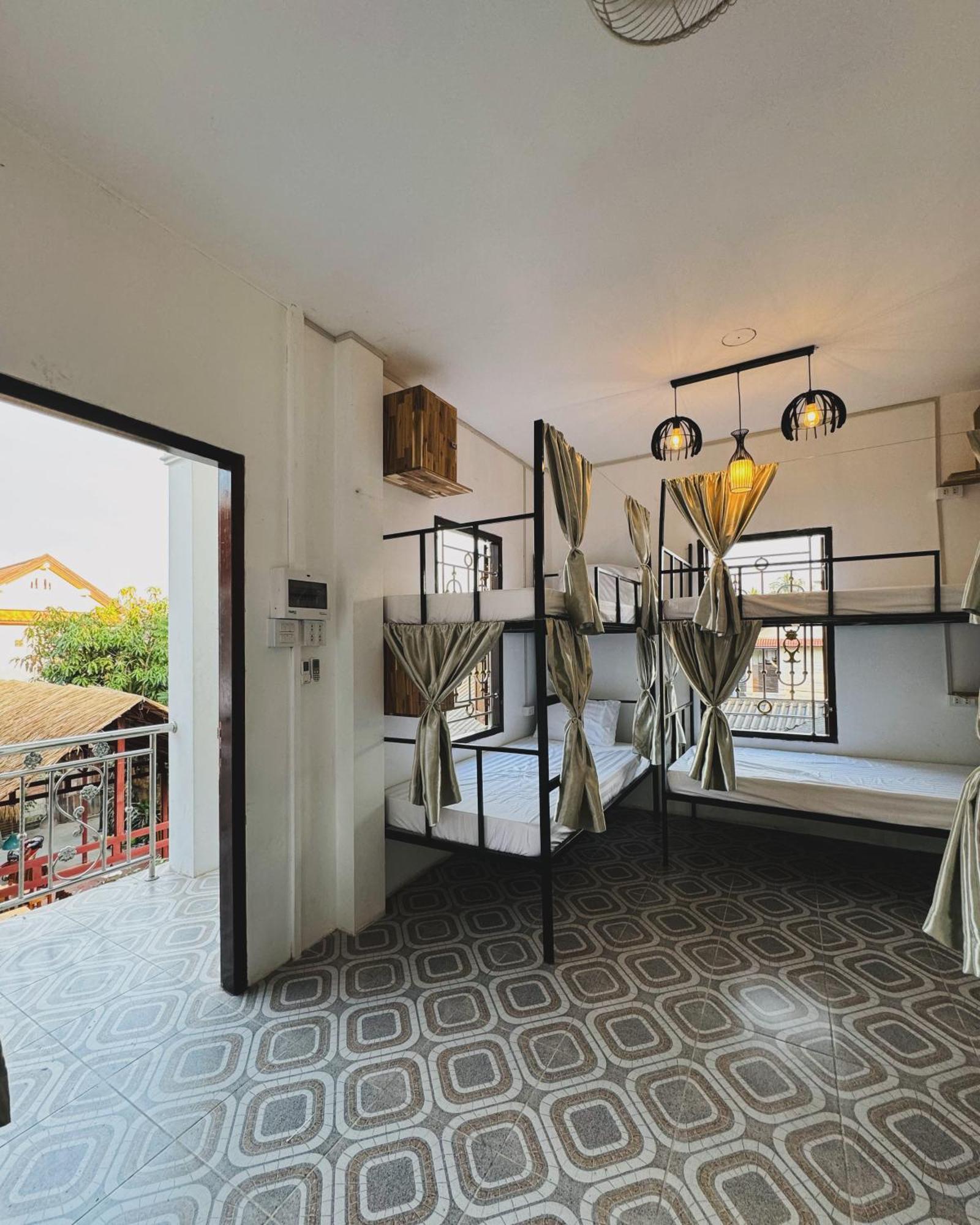 Sabai Sabai Luang Prabang Hostel מראה חיצוני תמונה